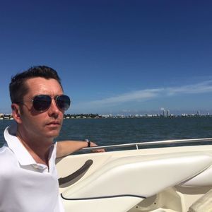 Meet your Posher, Scott